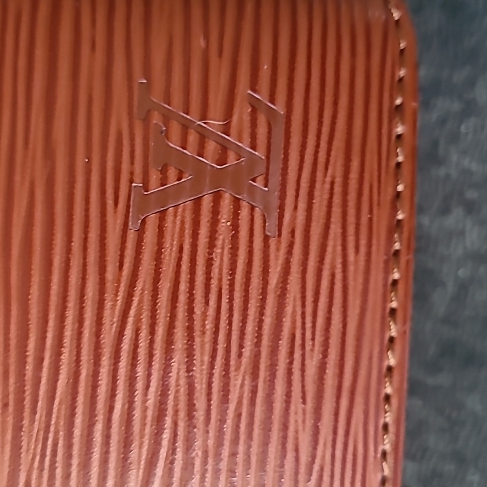 Louis Vuitton Crossbody/Shoulder Epi Bag, Fauve Brown M52343 VI 0992 Hp 20x🔥 - Picture 11 of 15